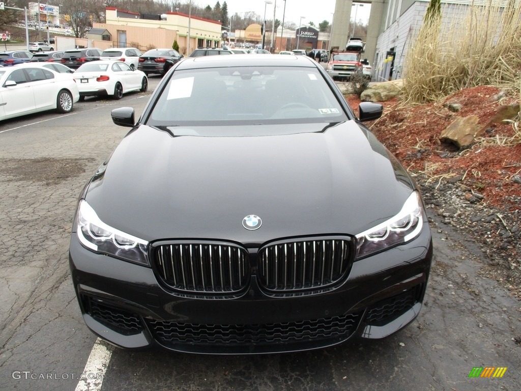 2018 7 Series 740i xDrive Sedan - Black Sapphire Metallic / Black photo #8