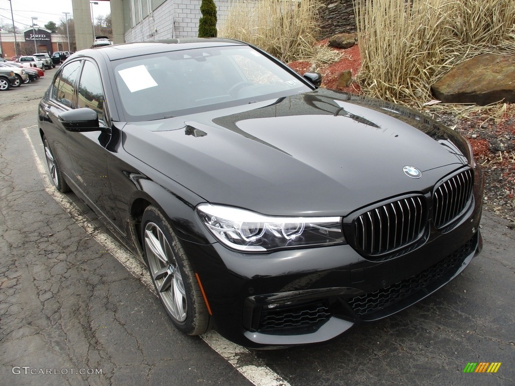 2018 7 Series 740i xDrive Sedan - Black Sapphire Metallic / Black photo #9