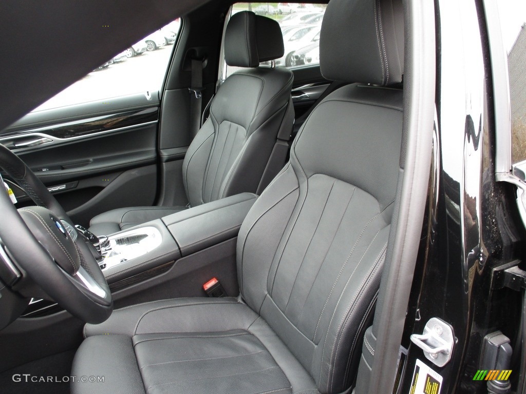 2018 7 Series 740i xDrive Sedan - Black Sapphire Metallic / Black photo #13