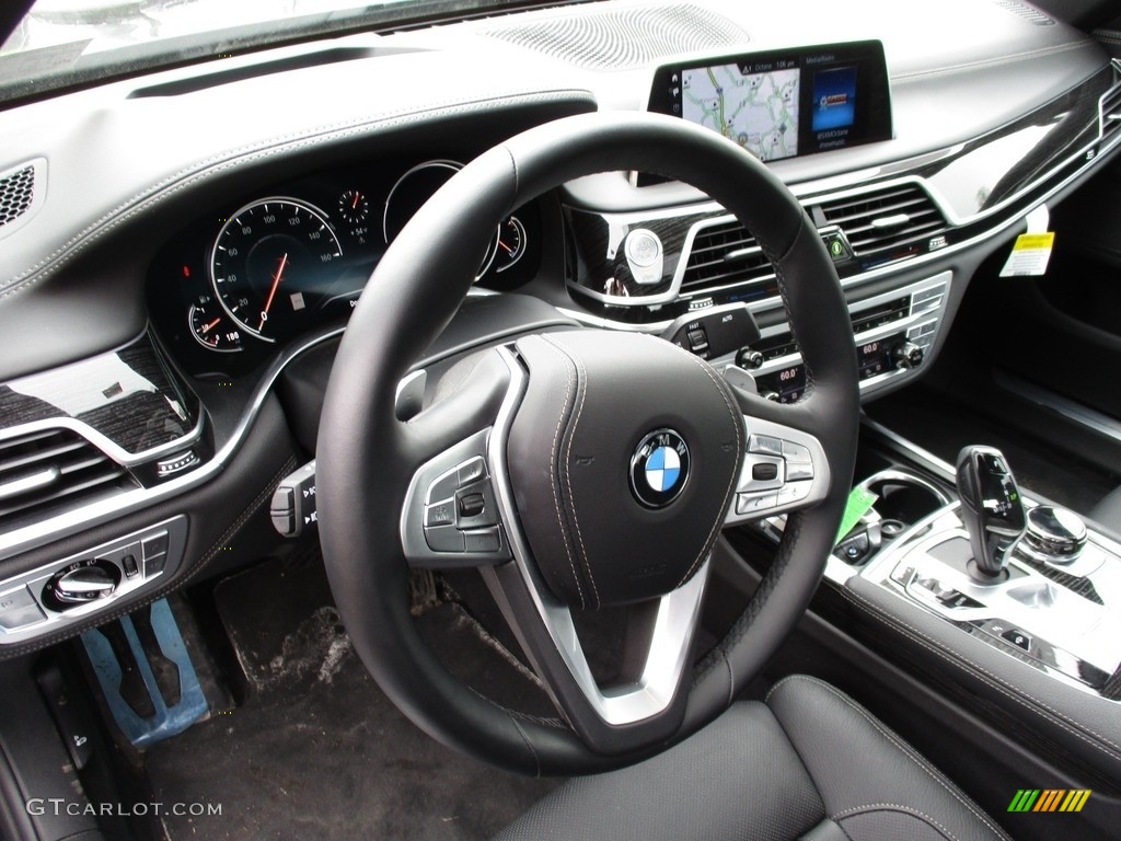 2018 7 Series 740i xDrive Sedan - Black Sapphire Metallic / Black photo #15
