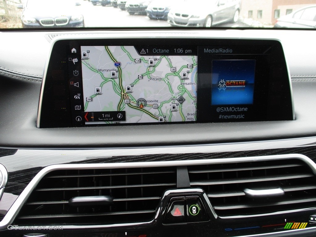 2018 7 Series 740i xDrive Sedan - Black Sapphire Metallic / Black photo #16