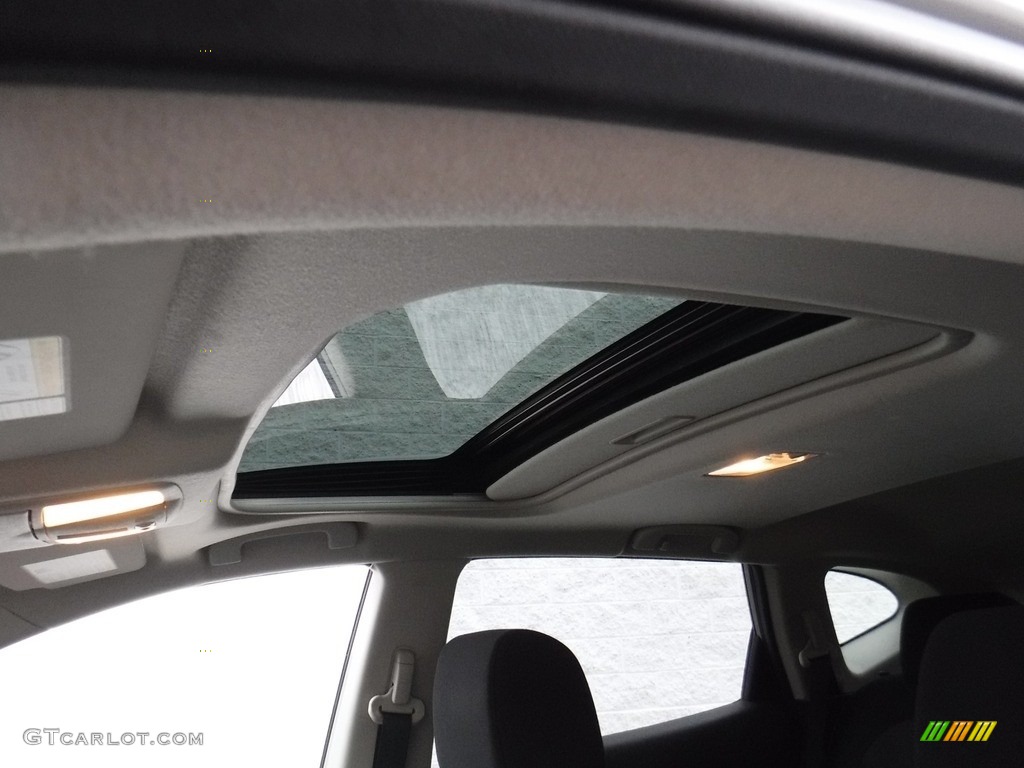 2011 Rogue SV AWD - Platinum Graphite / Black photo #13