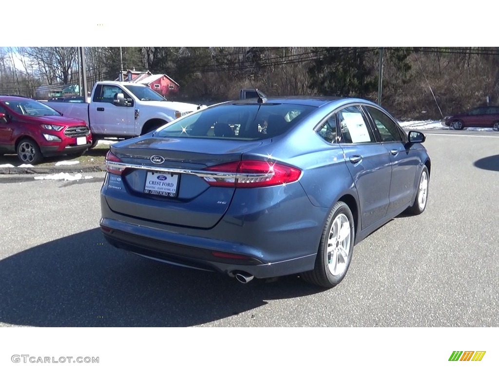 2018 Fusion SE - Blue Metallic / Ebony photo #7