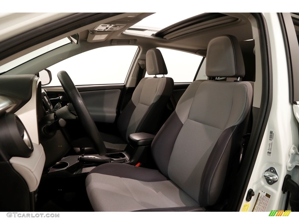 2015 RAV4 XLE - Super White / Ash photo #5