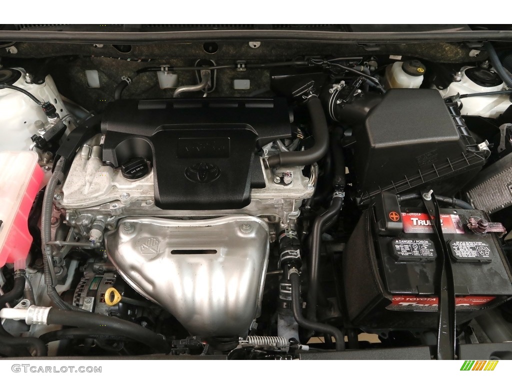 2015 RAV4 XLE - Super White / Ash photo #17