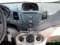Oxford White - Fiesta SE Hatchback Photo No. 19