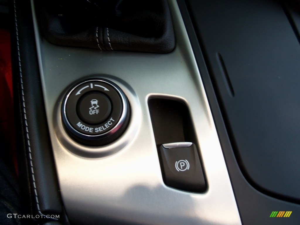 2019 Chevrolet Corvette Stingray Coupe Controls Photo #126490025
