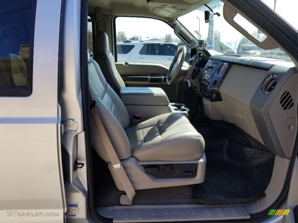 2010 F350 Super Duty Lariat Crew Cab 4x4 - Ingot Silver Metallic / Ebony photo #19