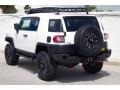 Iceberg White - FJ Cruiser 4WD Photo No. 2