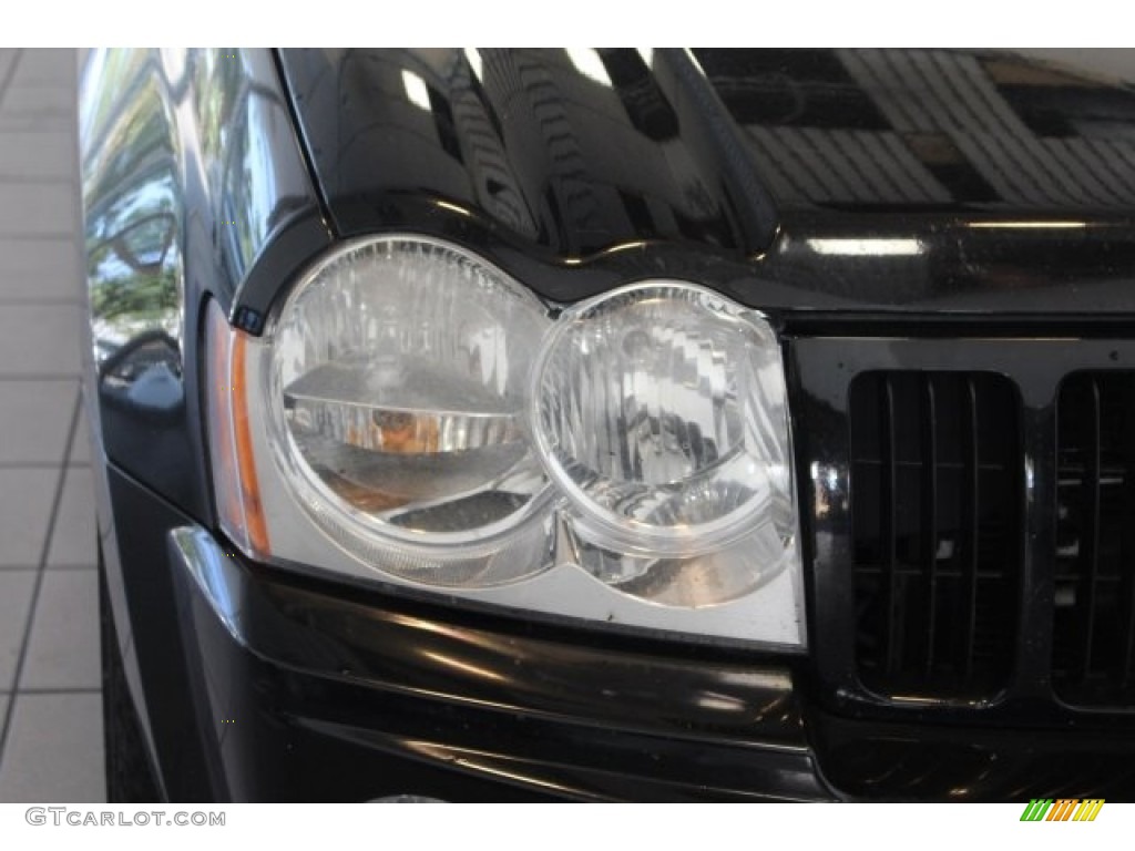 2007 Grand Cherokee Laredo 4x4 - Black / Medium Slate Gray photo #6