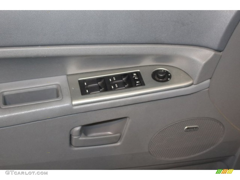 2007 Grand Cherokee Laredo 4x4 - Black / Medium Slate Gray photo #15
