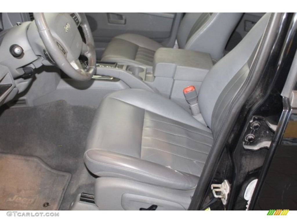 2007 Grand Cherokee Laredo 4x4 - Black / Medium Slate Gray photo #17