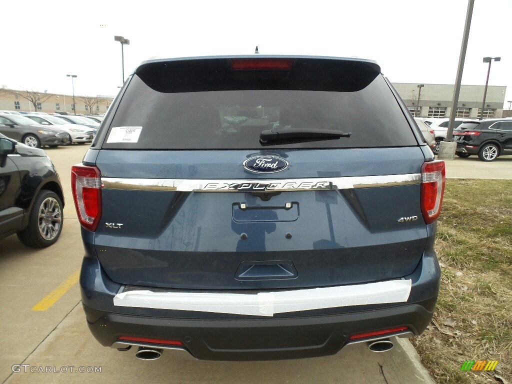 2018 Explorer XLT 4WD - Blue Metallic / Ebony Black photo #4