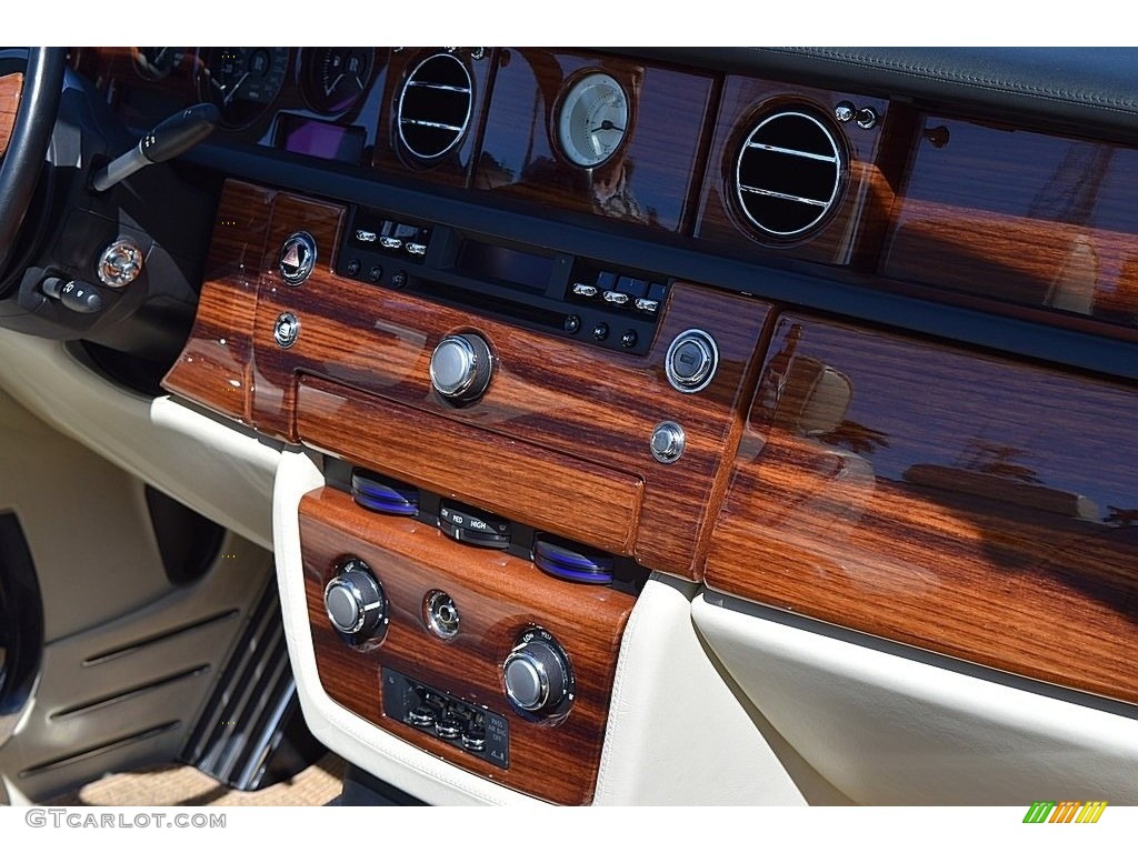 2008 Rolls-Royce Phantom Drophead Coupe Standard Phantom Drophead Coupe Model Controls Photo #126518396