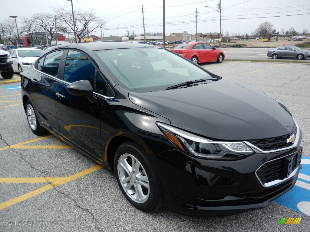 2018 Cruze LT - Mosaic Black Metallic / Jet Black photo #3