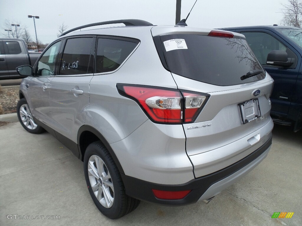 2018 Escape SE - Ingot Silver / Charcoal Black photo #4