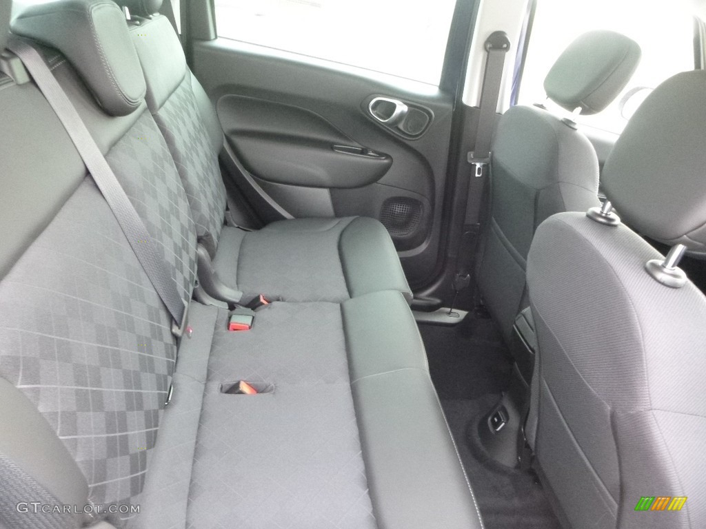 2018 Fiat 500L Pop Rear Seat Photos