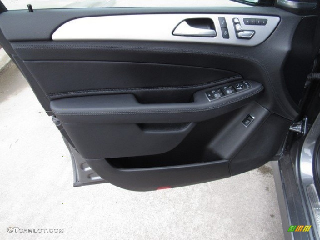 2017 Mercedes-Benz GLE 43 AMG 4Matic Black Door Panel Photo #126523934
