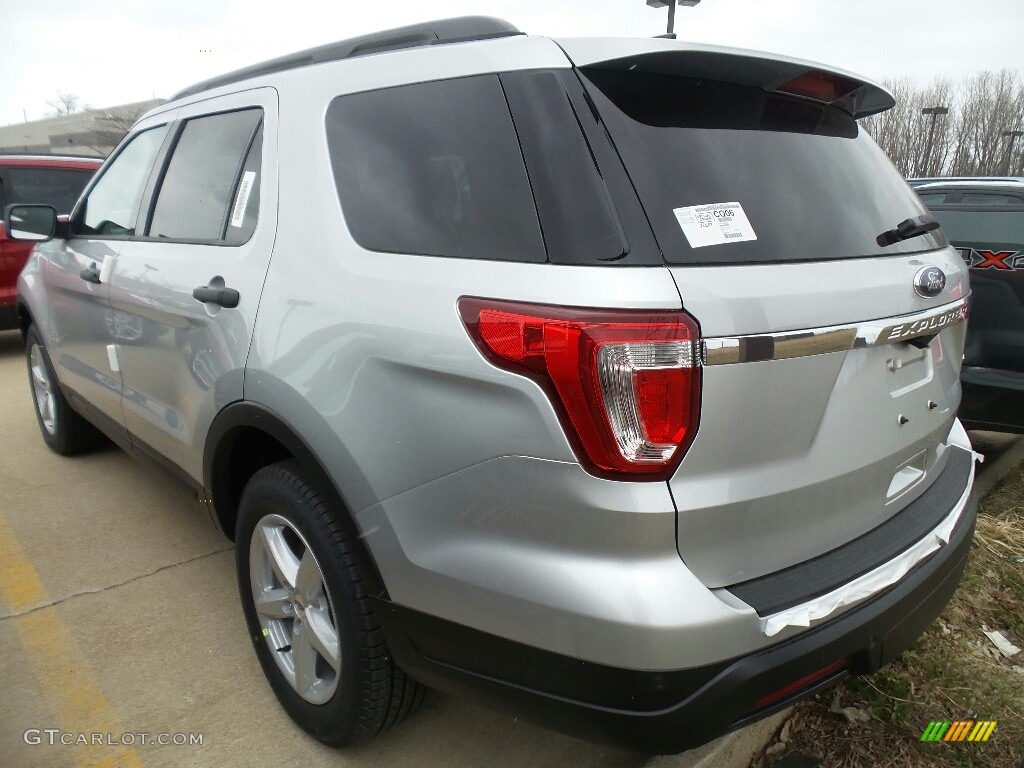 2018 Explorer 4WD - Ingot Silver / Medium Stone photo #3