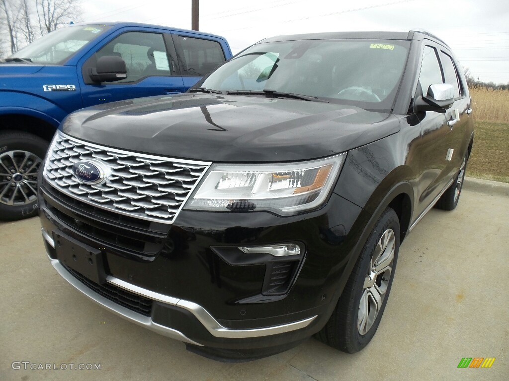 2018 Explorer Platinum 4WD - Shadow Black / Ebony Black photo #1