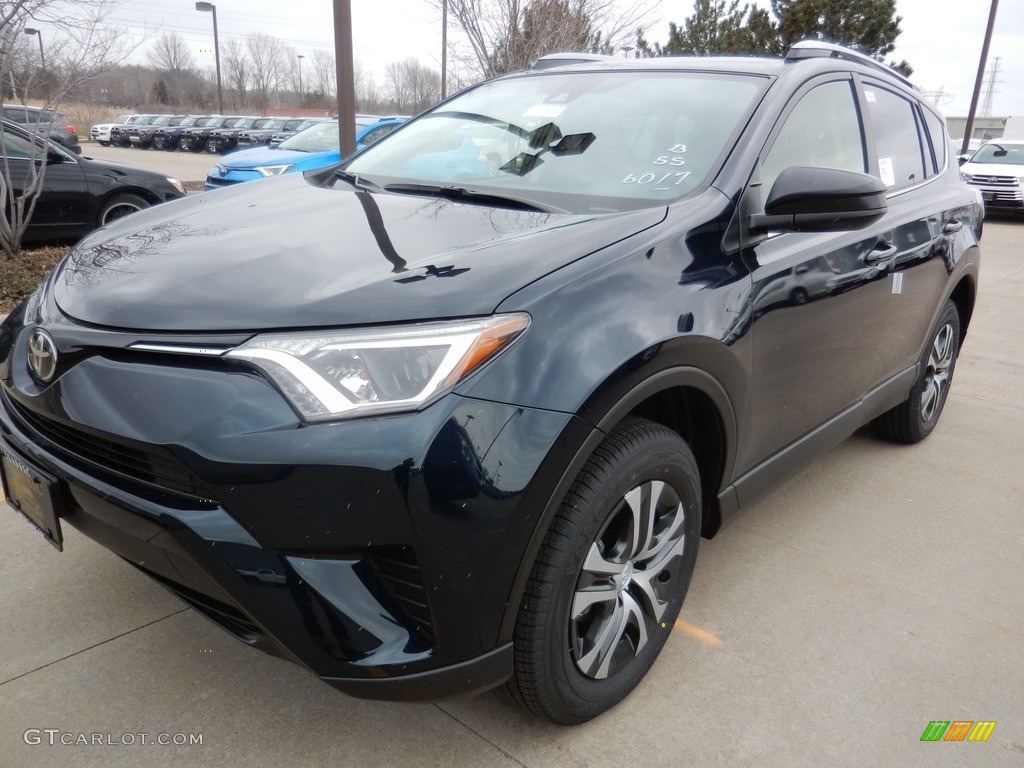 2018 RAV4 LE - Galactic Aqua Mica / Black photo #1