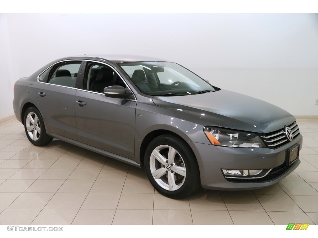 2015 Passat Wolfsburg Edition Sedan - Platinum Gray Metallic / Titan Black photo #1