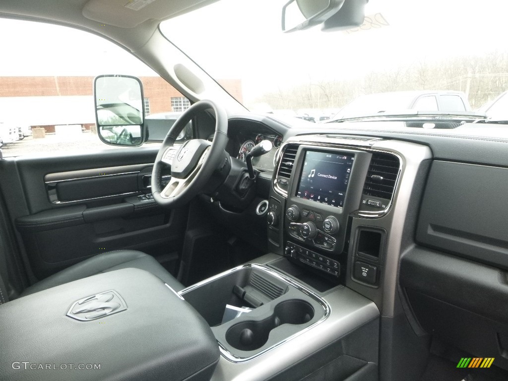 2018 Ram 3500 Laramie Crew Cab 4x4 Dual Rear Wheel Black Dashboard Photo #126526349