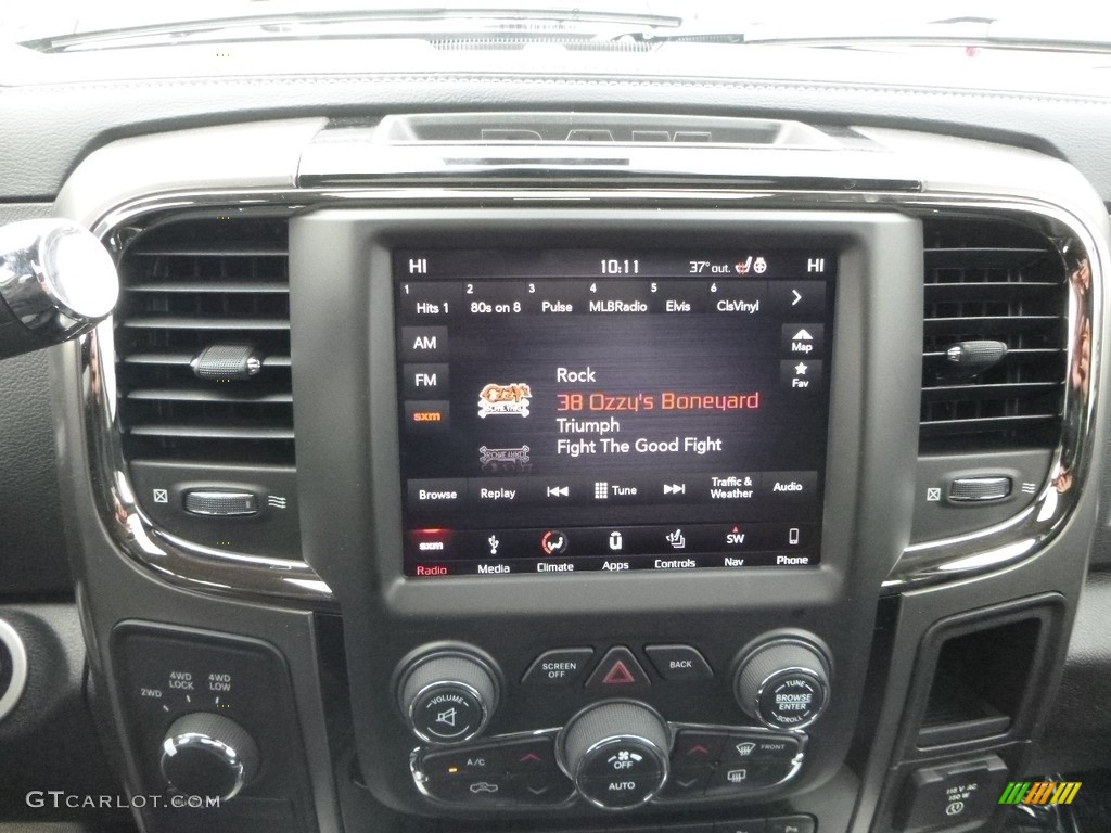 2018 Ram 3500 Laramie Crew Cab 4x4 Dual Rear Wheel Controls Photos