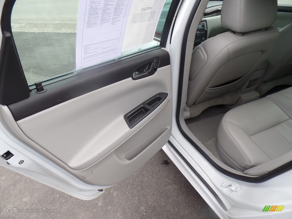 2012 Impala LTZ - Summit White / Gray photo #30