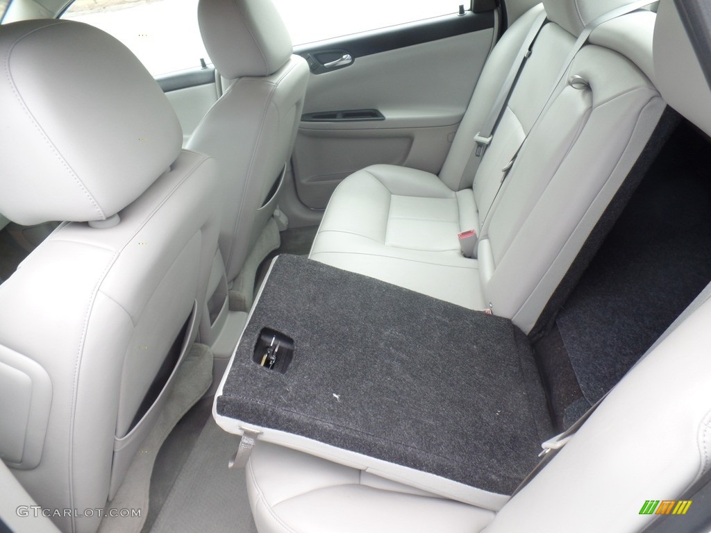 2012 Impala LTZ - Summit White / Gray photo #33