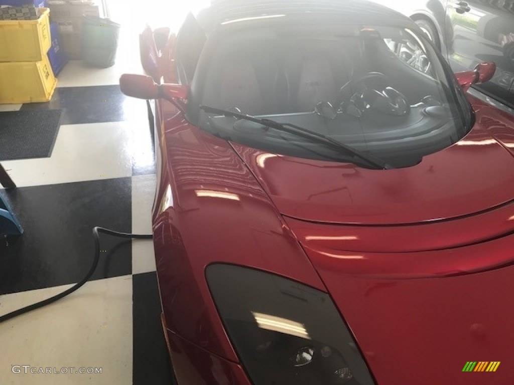 2010 Roadster Sport - Radiant Red Metallic / Red photo #18