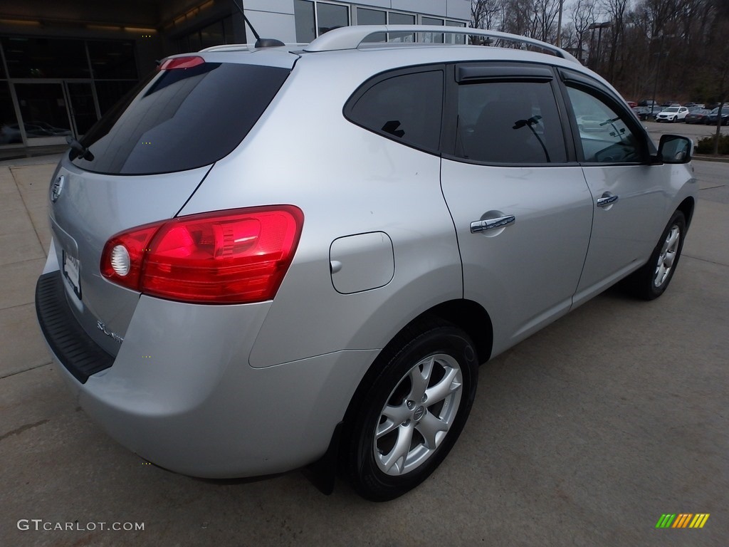 2010 Rogue SL AWD - Silver Ice / Black photo #2
