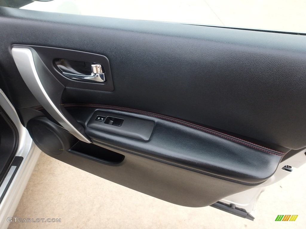 2010 Rogue SL AWD - Silver Ice / Black photo #13