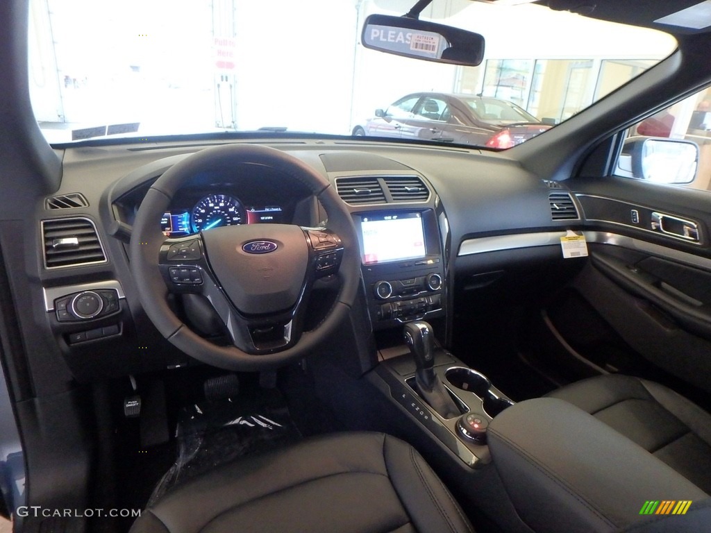 2018 Explorer XLT 4WD - Blue Metallic / Ebony Black photo #9