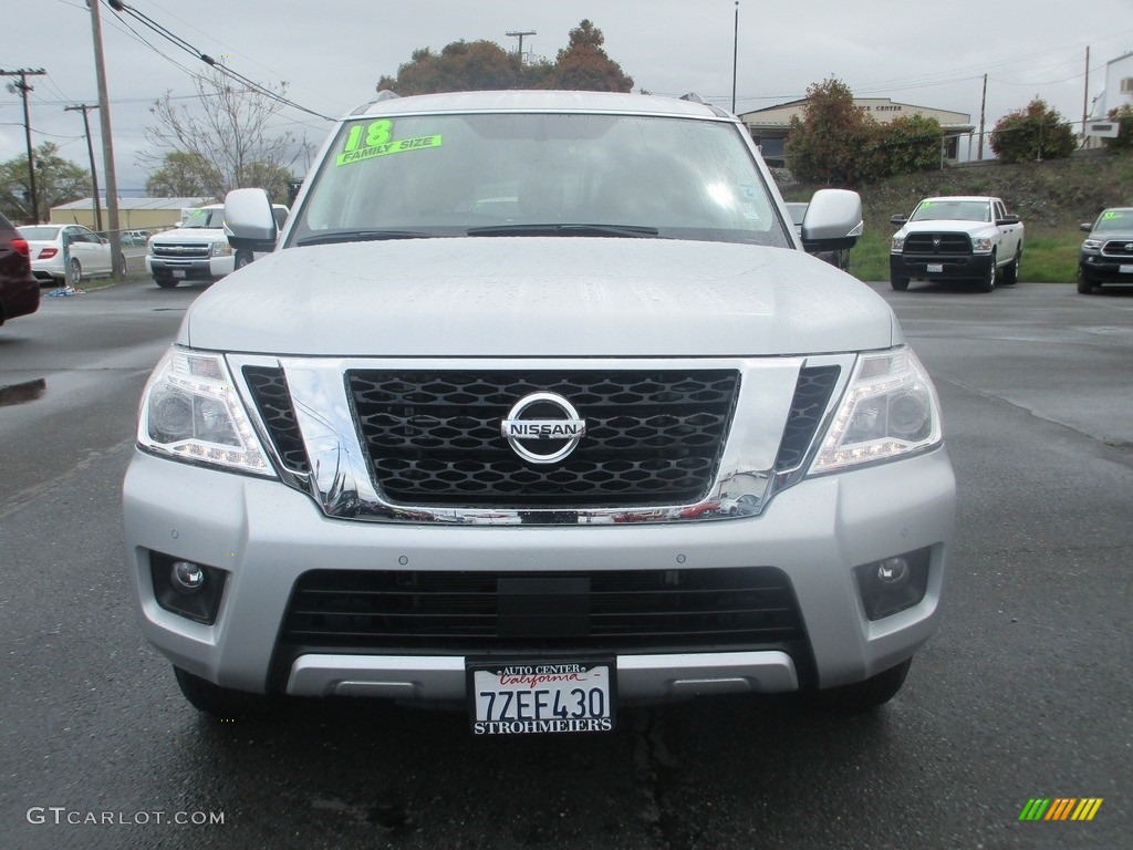 2018 Armada SV - Brilliant Silver / Almond photo #2