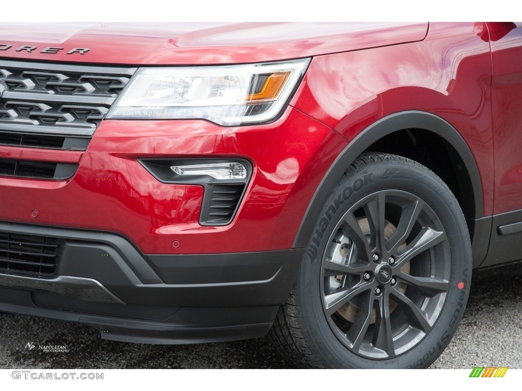 2018 Explorer XLT 4WD - Ruby Red / Ebony Black photo #2
