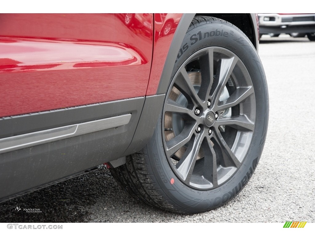 2018 Explorer XLT 4WD - Ruby Red / Ebony Black photo #4