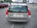 Ash Gold Metallic - V70 2.4 Photo No. 4