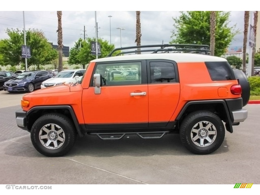 2014 FJ Cruiser 4WD - Magma Orange / Dark Charcoal photo #4
