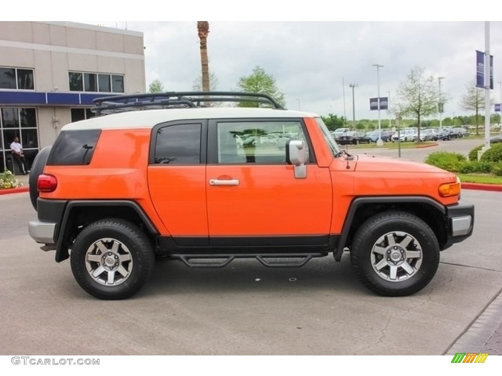 2014 FJ Cruiser 4WD - Magma Orange / Dark Charcoal photo #8