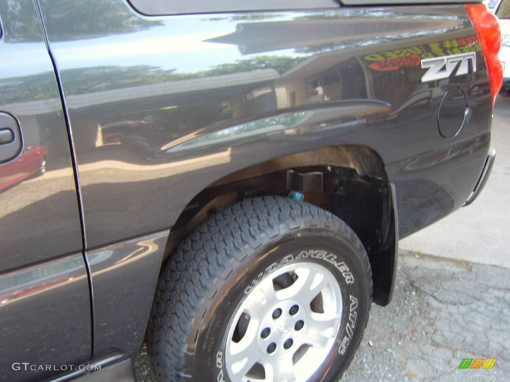 2004 Avalanche 1500 Z71 4x4 - Dark Gray Metallic / Dark Charcoal photo #12