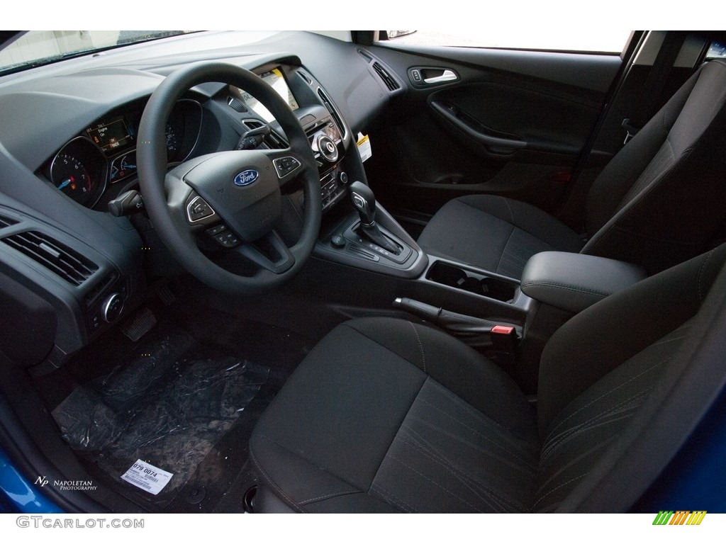 2018 Focus SEL Hatch - Blue Metallic / Charcoal Black photo #7