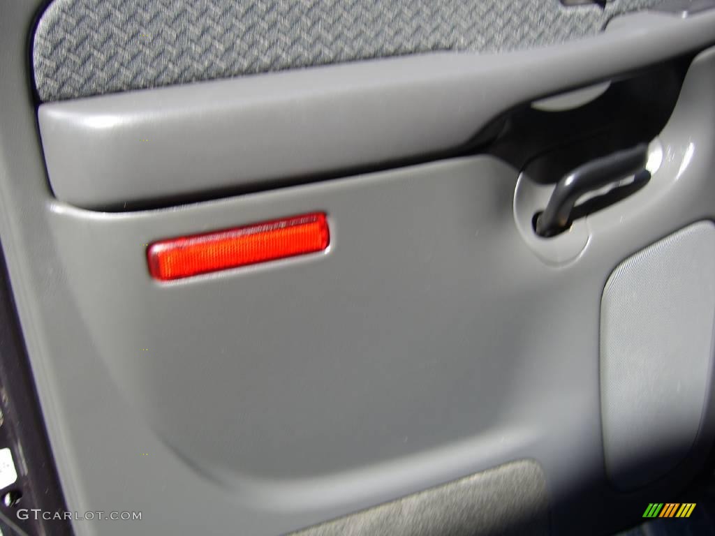 2004 Avalanche 1500 Z71 4x4 - Dark Gray Metallic / Dark Charcoal photo #21