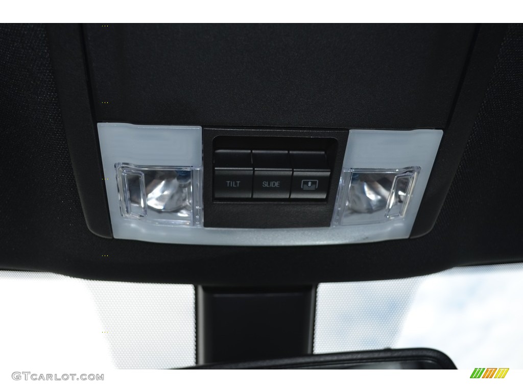2018 Explorer Sport 4WD - Magnetic Metallic / Ebony Black photo #22