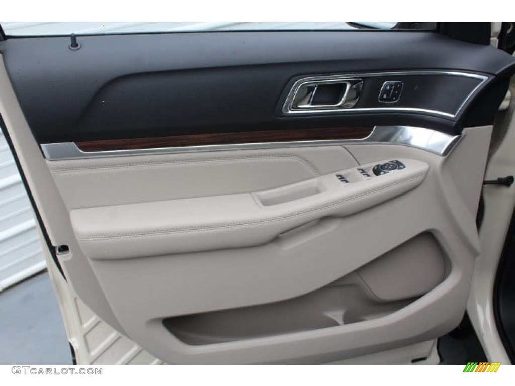 2018 Explorer Limited - Platinum Dune / Medium Stone photo #12