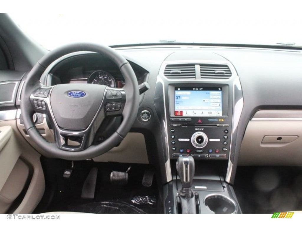 2018 Explorer Limited - Platinum Dune / Medium Stone photo #28