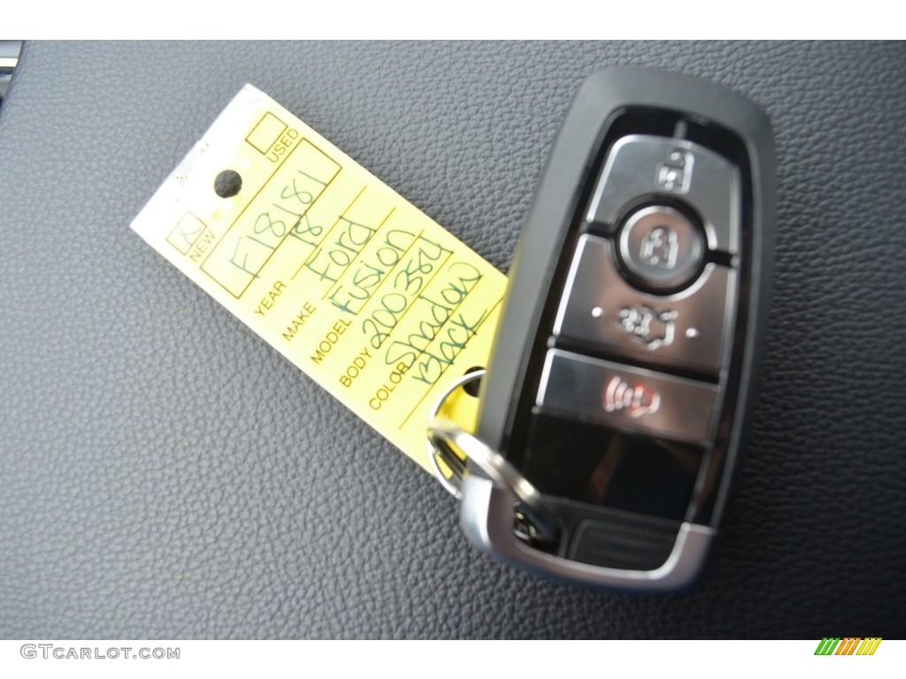 2018 Fusion SE - Shadow Black / Ebony photo #18