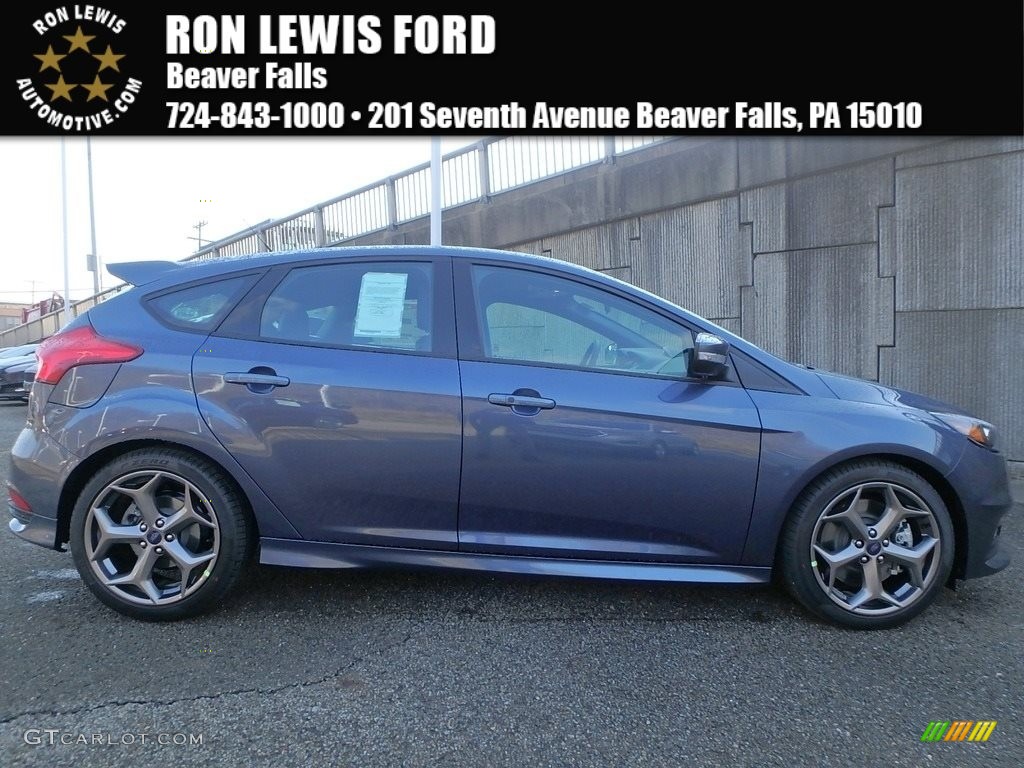 2018 Focus ST Hatch - Blue Metallic / Charcoal Black photo #1