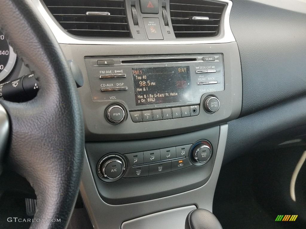2014 Sentra S - Magnetic Gray / Charcoal photo #4