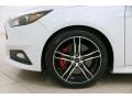 2017 Oxford White Ford Focus ST Hatch  photo #29